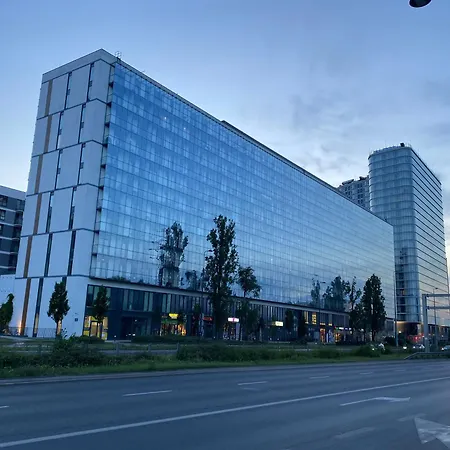 Apartamenty Wola Tower Na Prymasa - Z Widokiem Na City Варшава Екстер'єр фото